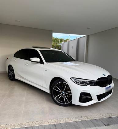 BMW 320i 2.0 16V TURBO GASOLINA M SPORT AUTOMÁTICO BMW 320i 2.0 16V TURBO GASOLINA M SPORT AUTOMÁTICO